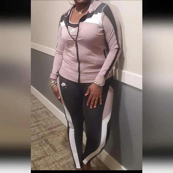 Sweatsuit - Picture 2 of 3